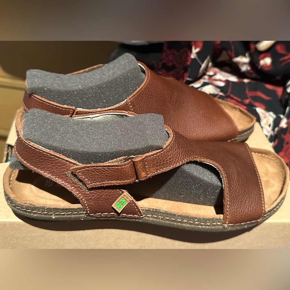El Naturalista Brown Leather Sandals